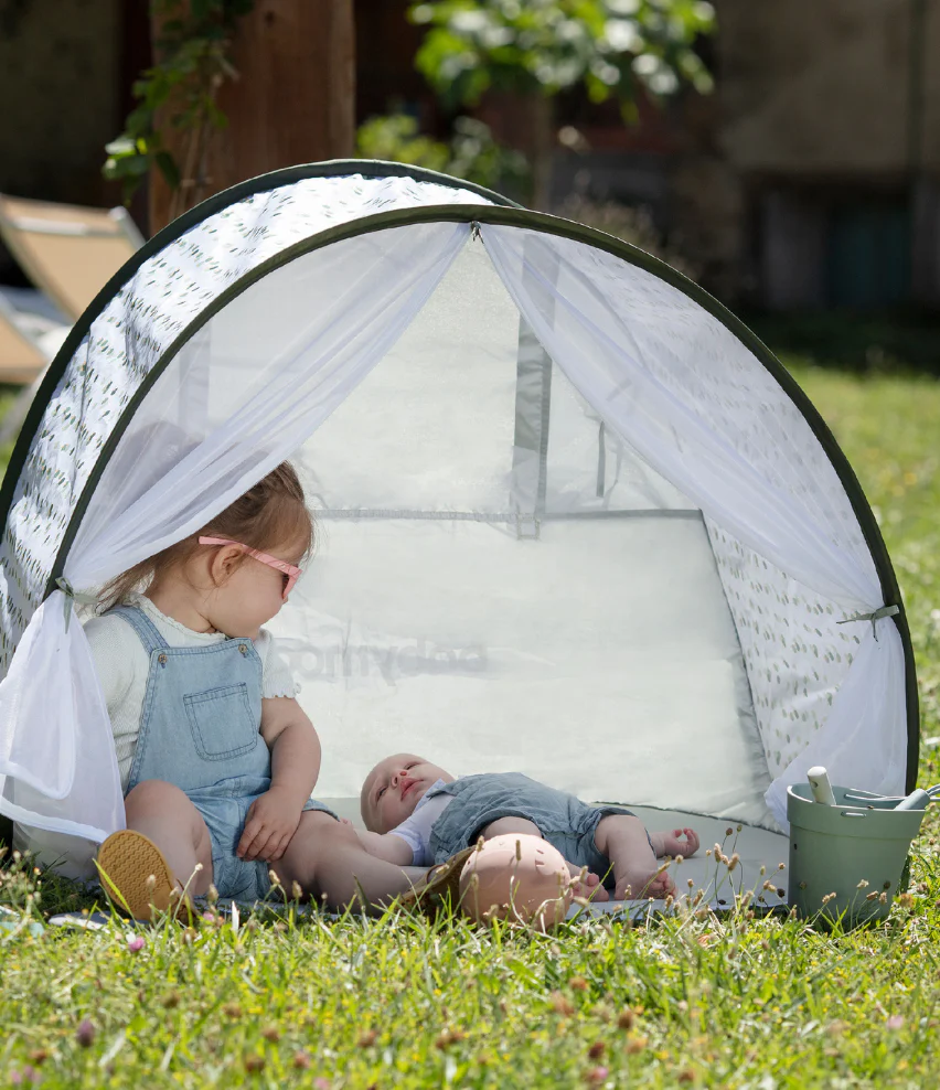OPEN BOX Anti-UV Lite Pop-Up Outdoor Tent - Image 5
