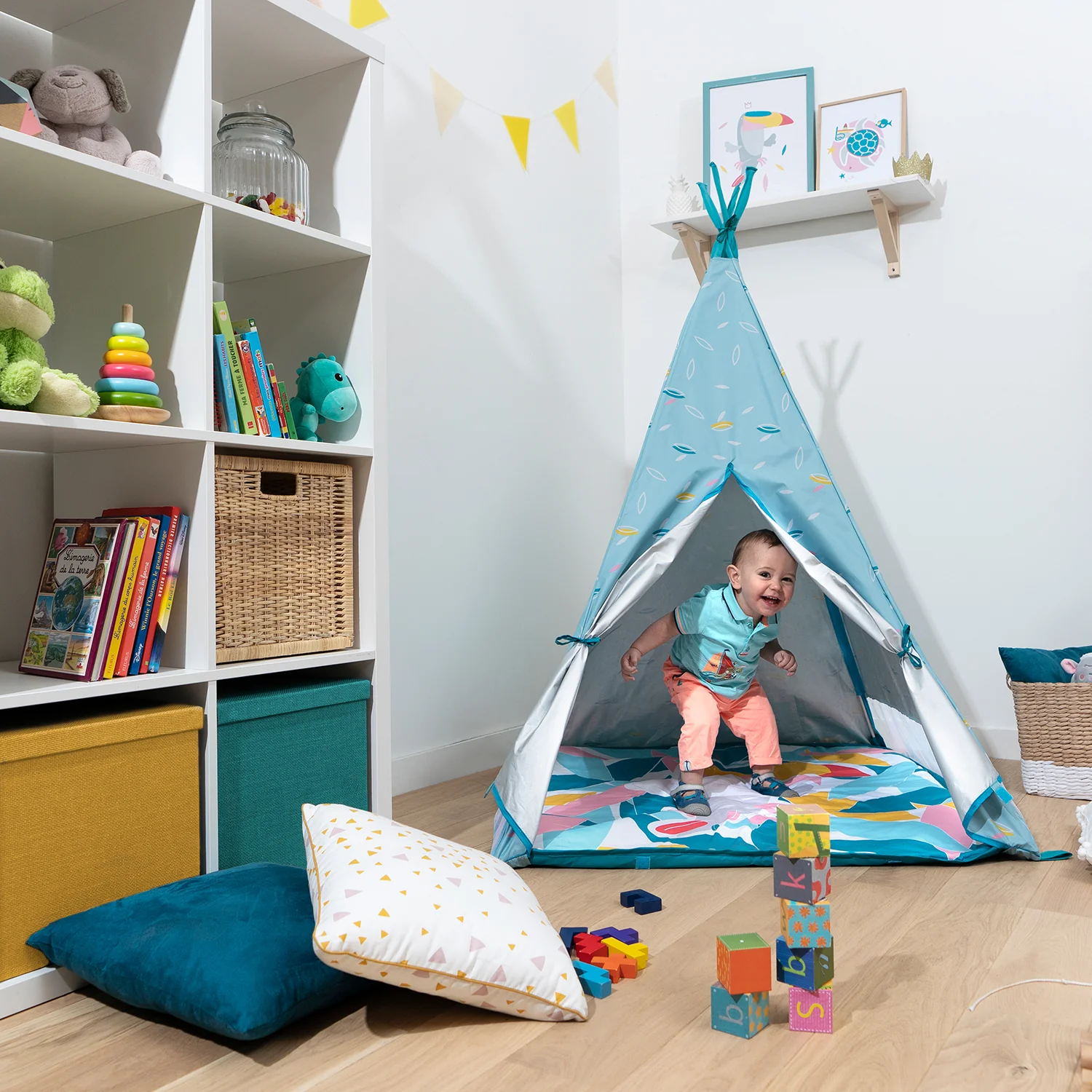 Indoor & Outdoor Play Tent - Image 5